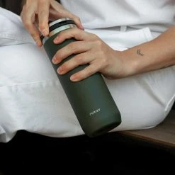 Purist Mover Vacuum Water Bottle with Element Top - 18 fl. oz. -Water Shop 20050155 b22f 42cc ba3a ef509ee8386f