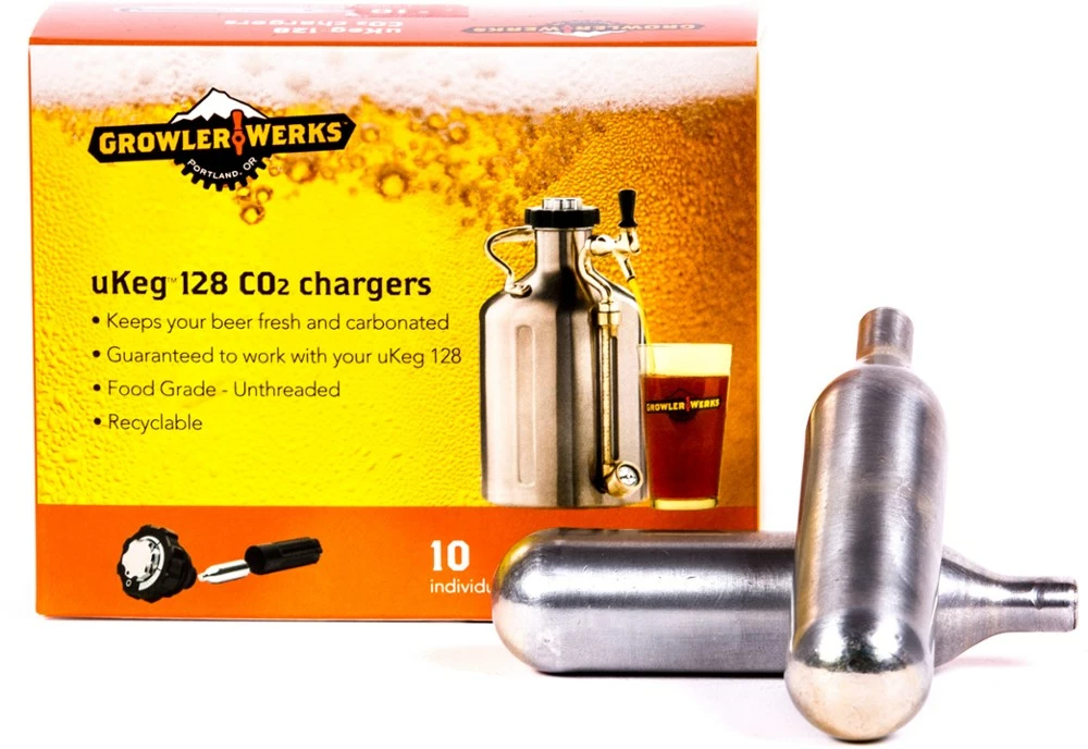 GrowlerWerks uKeg Go Carbonated Beverage Dispenser - 128 fl. oz. 6 GrowlerWerks uKeg Go Carbonated Beverage Dispenser - 128 fl. oz. - Image 6