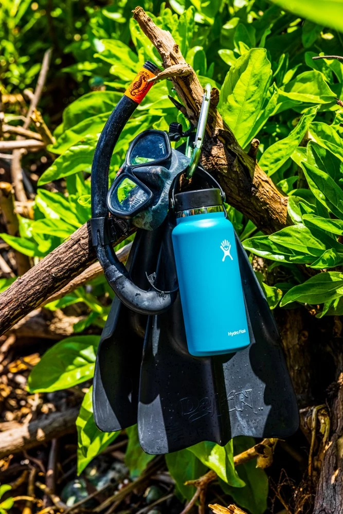 Hydro Flask Wide-Mouth Vacuum Water Bottle with Straw Lid - 32 fl. oz. 4 Hydro Flask Wide-Mouth Vacuum Water Bottle with Straw Lid - 32 fl. oz. - Image 4