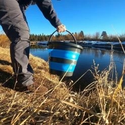 SOL Flat Pack Bucket - 10 Liters -Water Shop d8ffd42c 6397 47dd a5aa b6bec7f7ac30